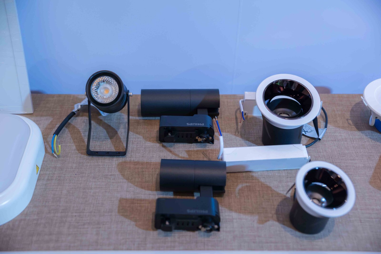 Tập Đoàn Đức Tường