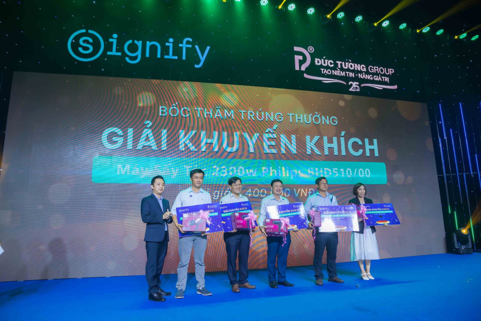 Tập Đoàn Đức Tường