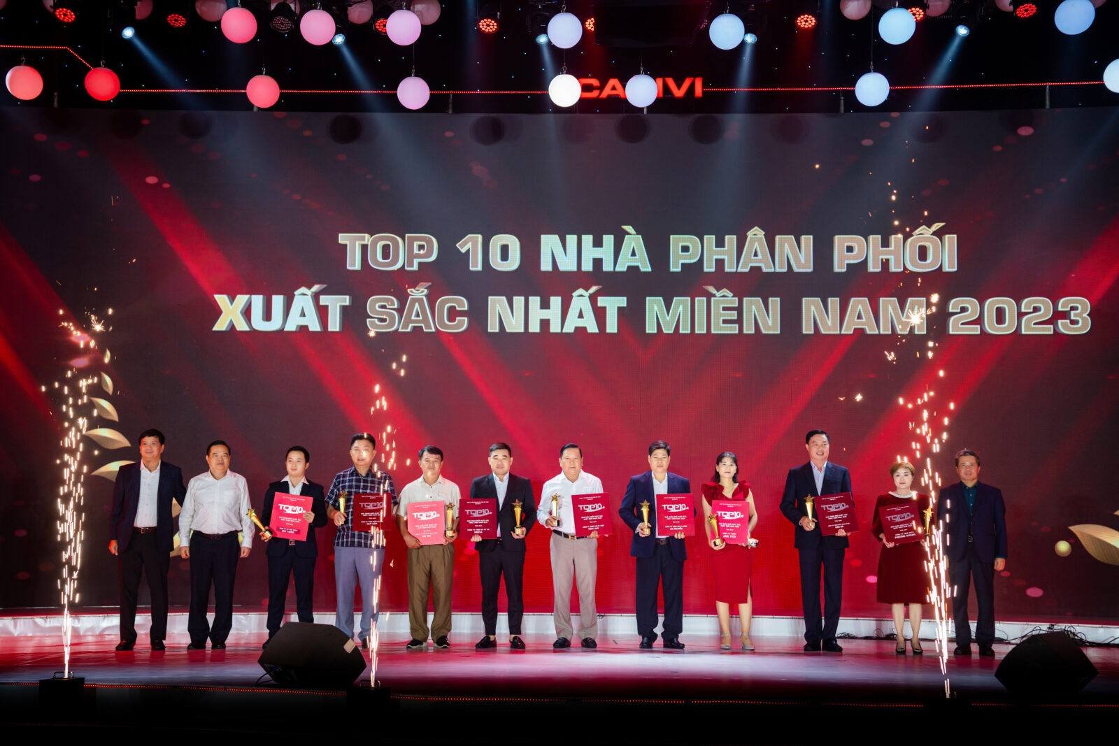 Tập Đoàn Đức Tường